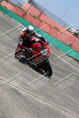 media/Apr-15-2023-Classic Track Day (Sat) [[11c4616f17]]/Group 2/Turn 4b/